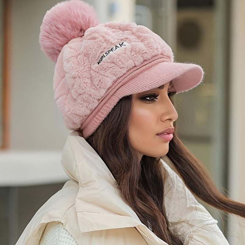 Kitty™ | Warme Wintermütze für Frauen mit kurzer Krempe