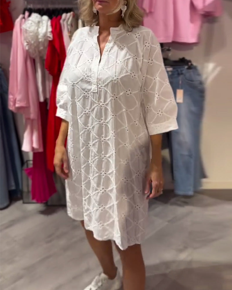 Luella | langärmeliges Kleid mit floralem Dekolleté