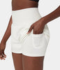 China | Sportliche Shorts mit hoher Taille und fließendem Oberstoff