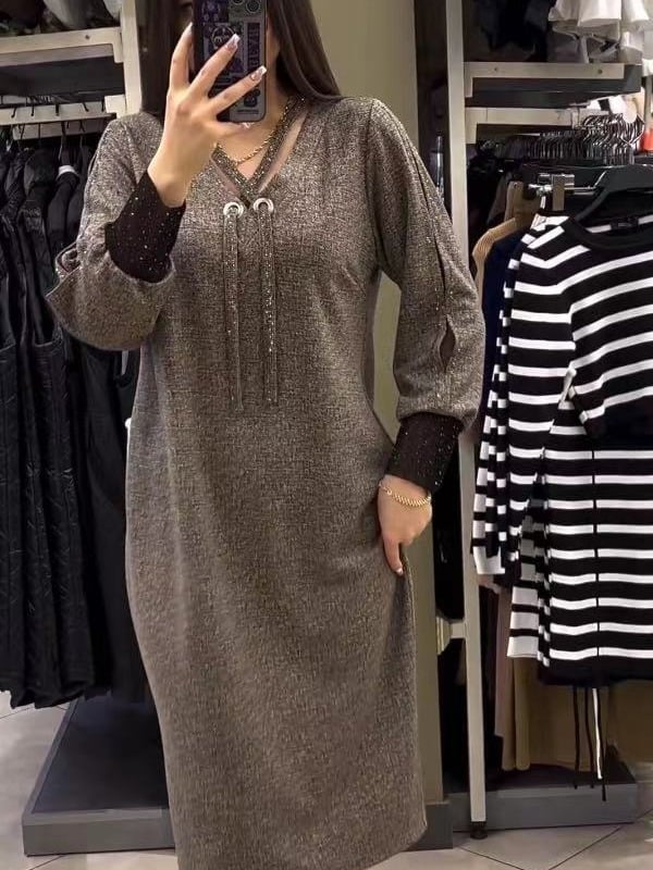 Mianna | Stylisches langärmeliges Kleid mit Kordelzug am Dekolleté