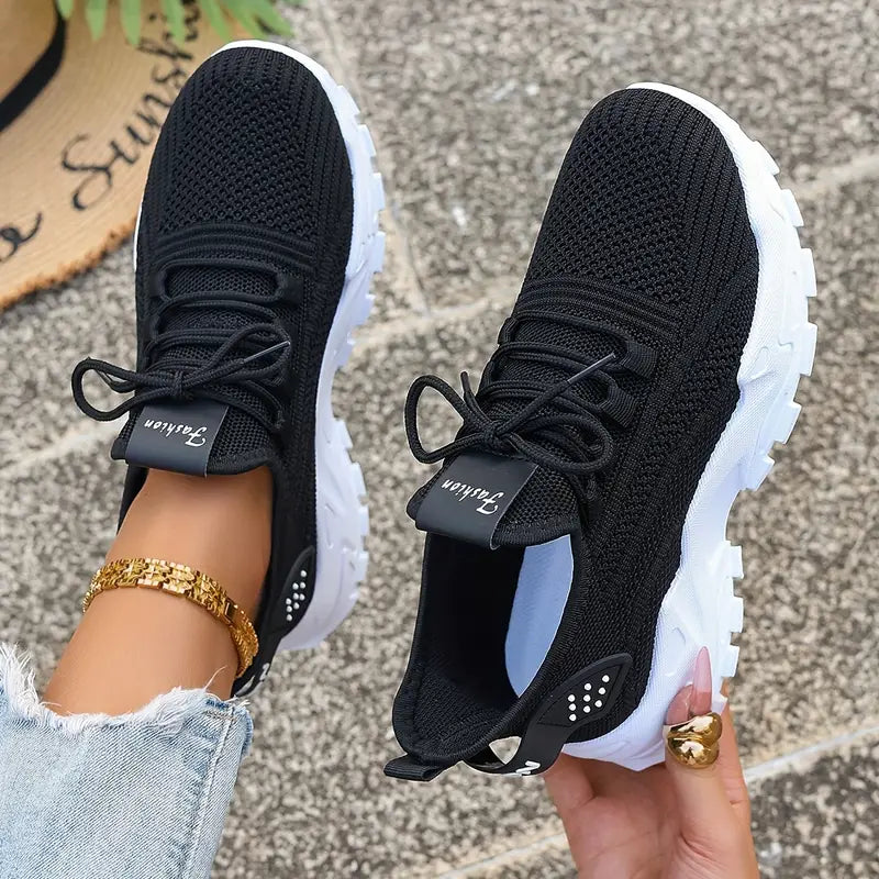 June | Bequeme Turnschuhe für Frauen