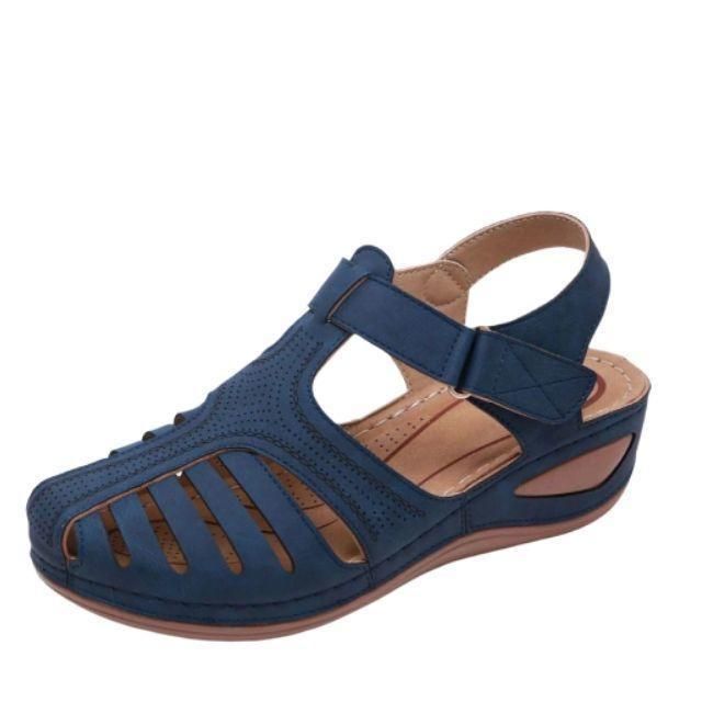Conny | Ausgeschnittene Leder-Sandalen mit Knöchelriemen