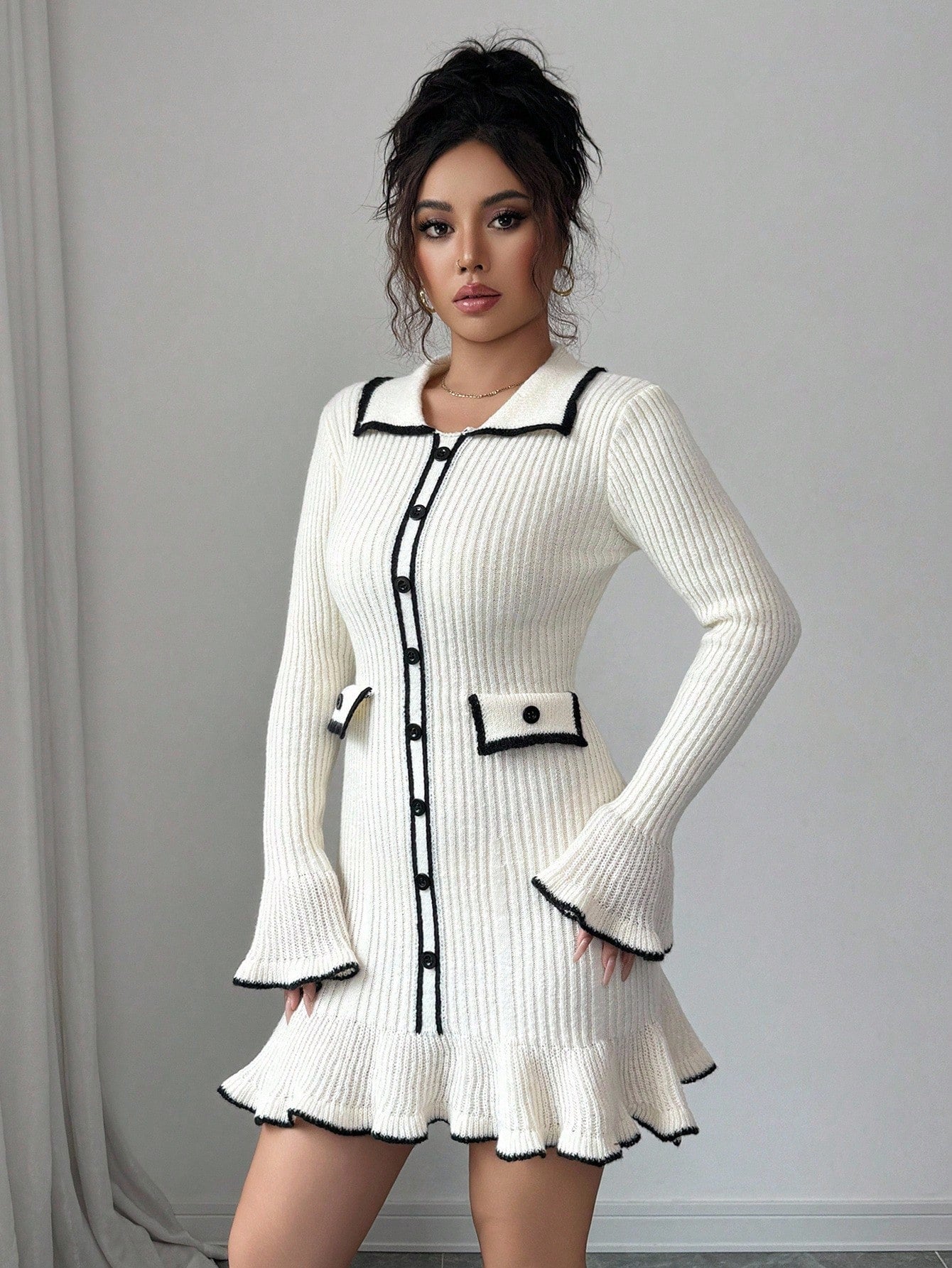 Evalyn | Elegantes Strickkleid mit Vintage-Kragen