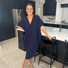 Fiena | T-Shirt-Kleid mit V-Ausschnitt in Übergröße