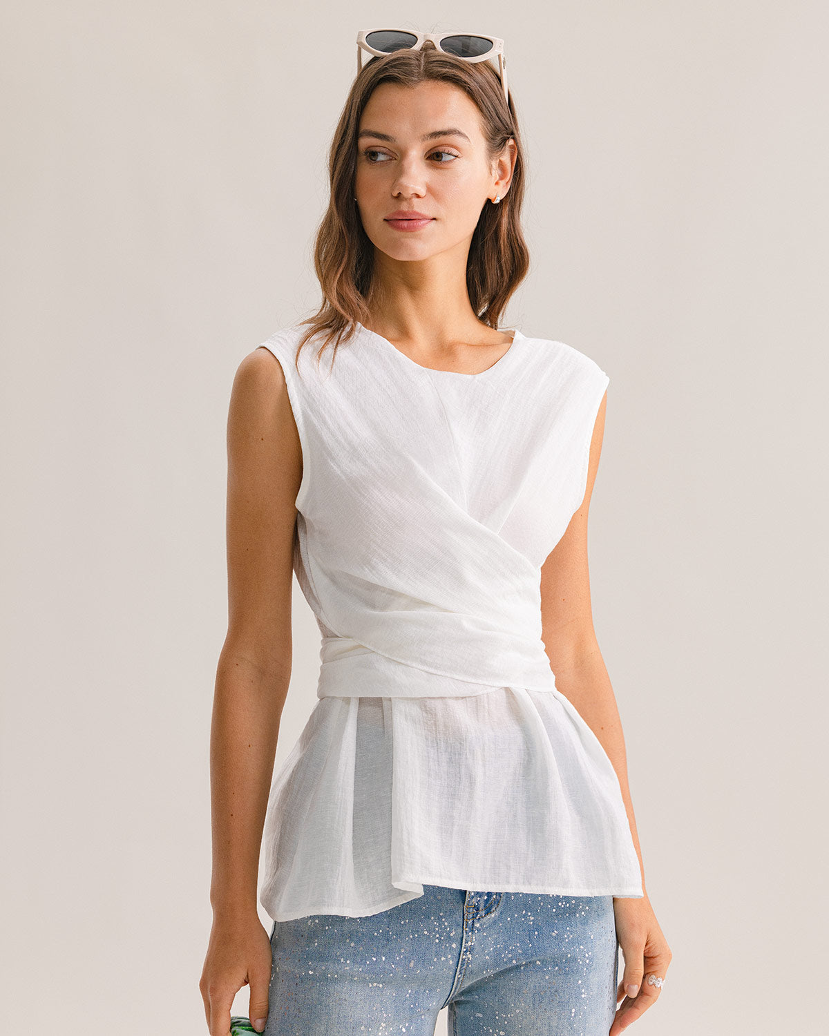 Elea | Weißes Tanktop mit Rückenschleife