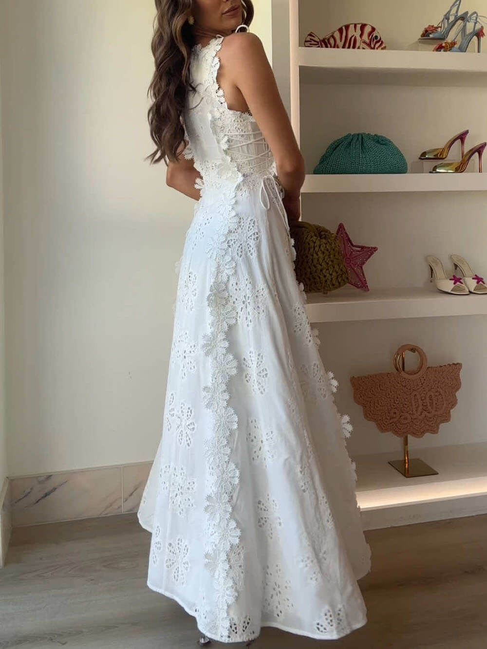 Devika | Midikleid mit Ösen