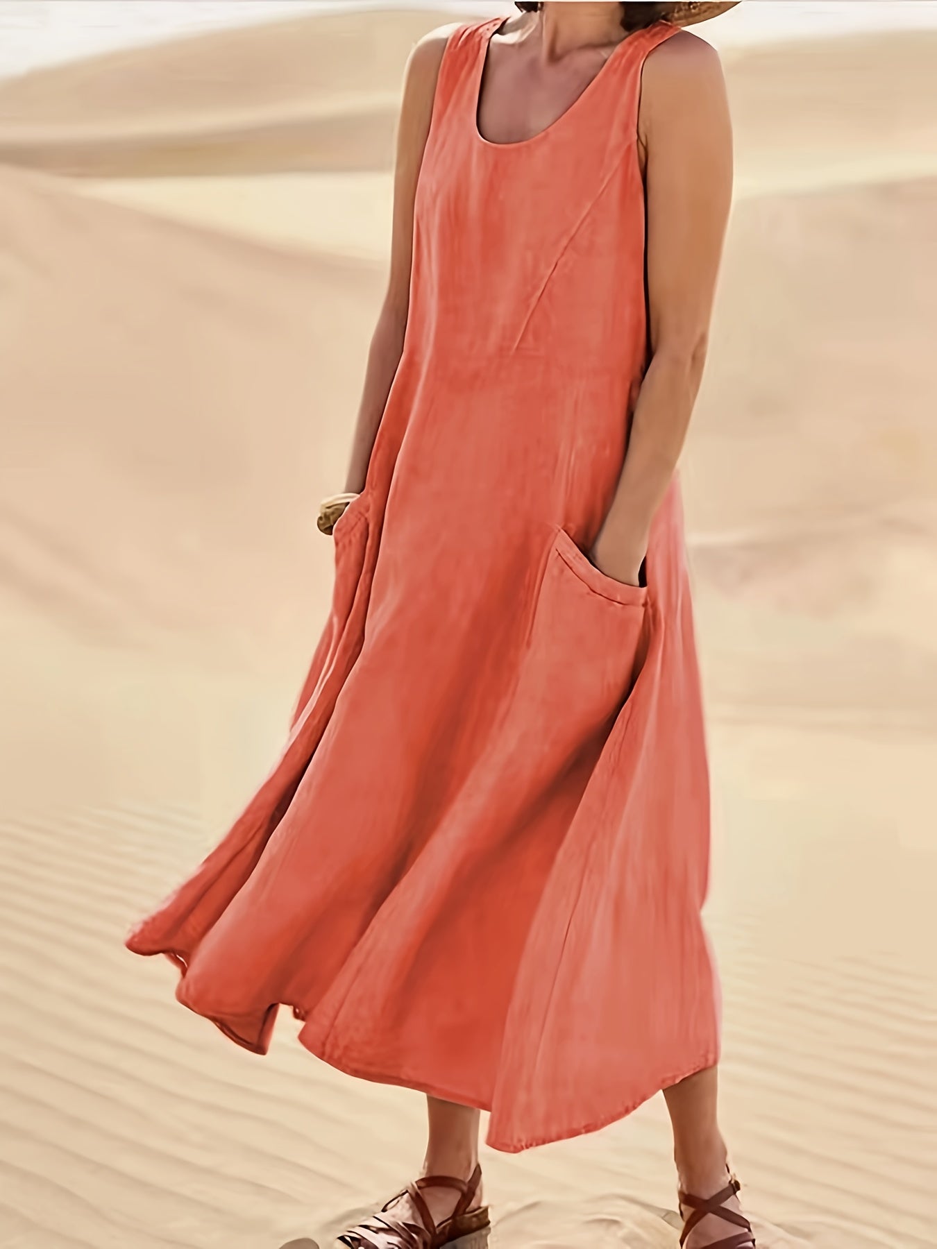 Yasmi | Locker geschnittenes ärmelloses Leinenkleid