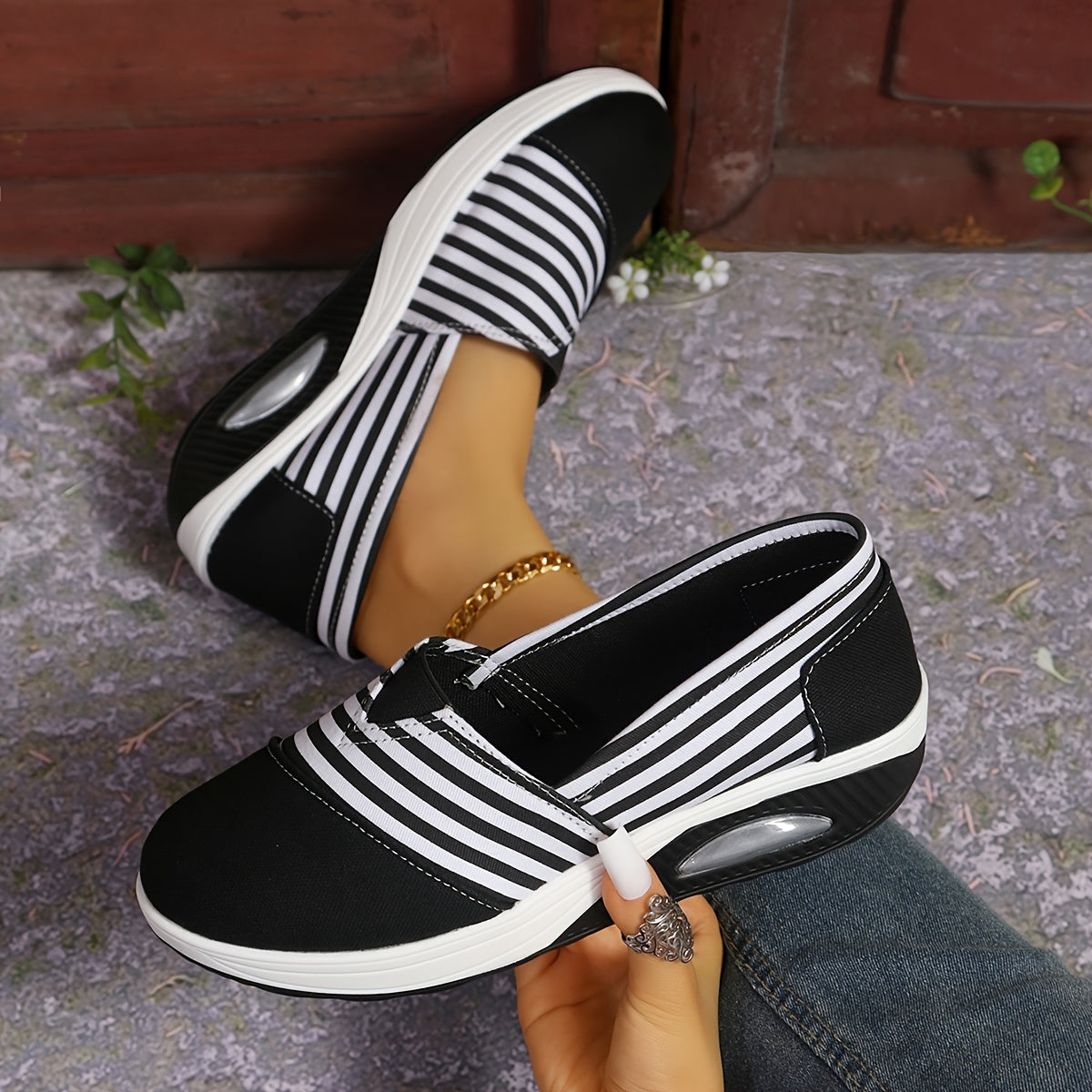 🔥 Promocja dnia 50% zniżki - Damskie wygodne wsuwane ortopedyczne trampki w paski