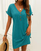 Arielle™ | Kleid mit V-Ausschnitt und Knopfverschluss