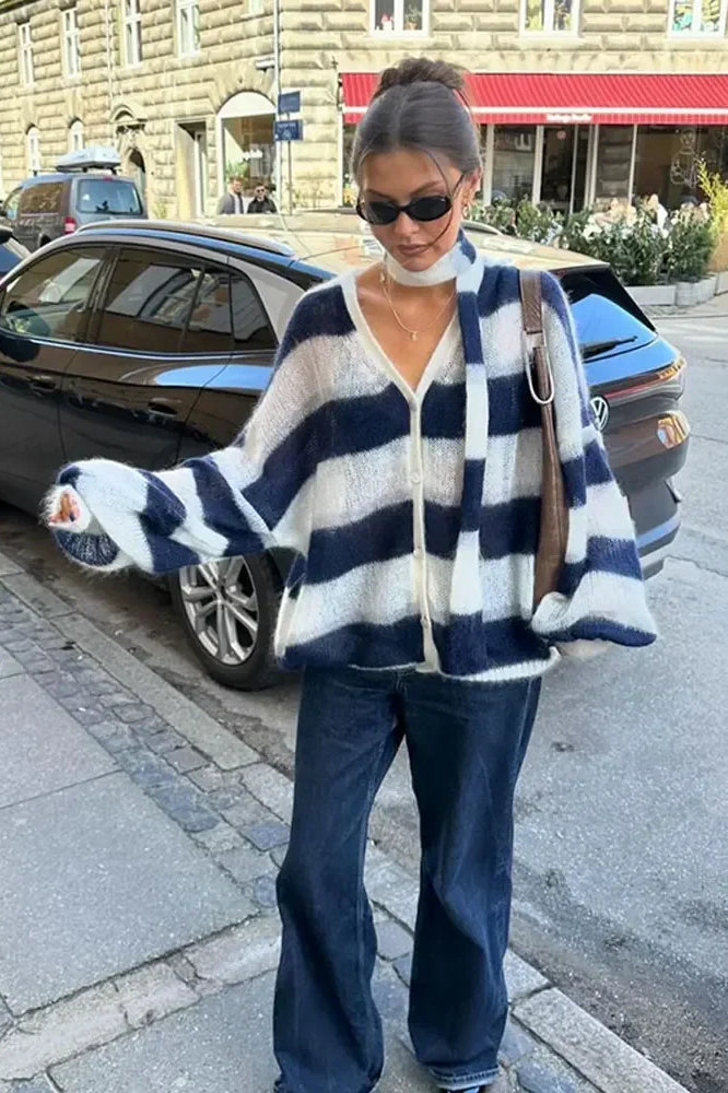 Livia | Gestreifte Strickjacke