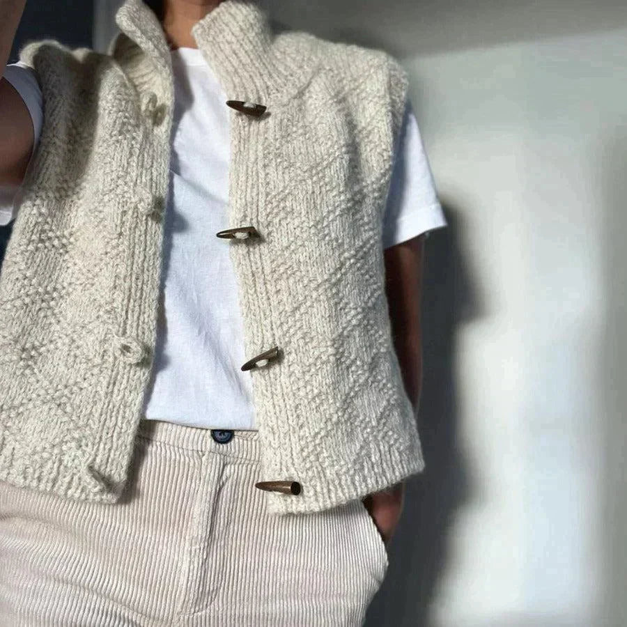 Noreen | Luftige ärmellose Strickjacke