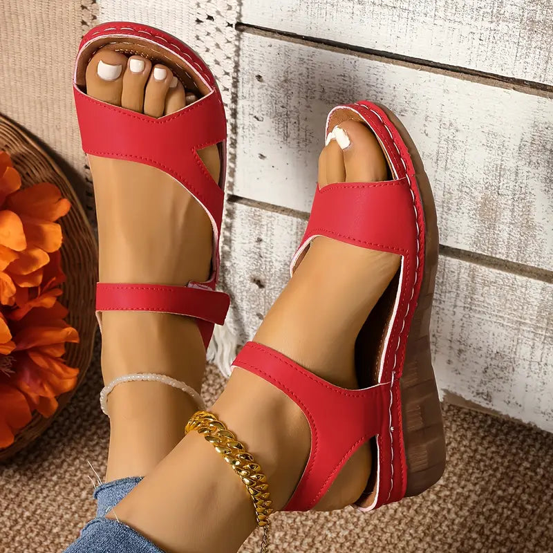 Qin | Sandalen mit kreuzförmigem Riemen