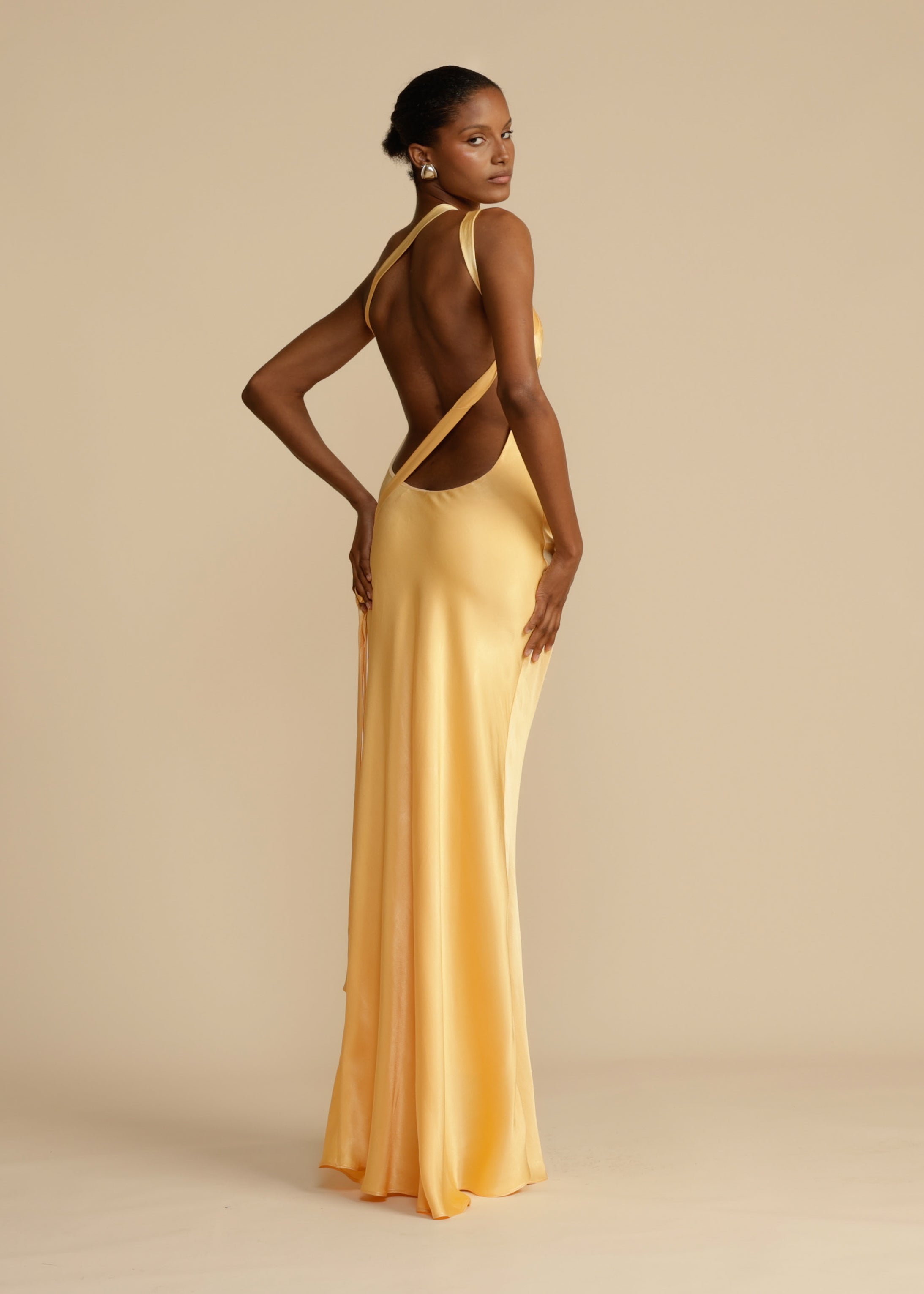 Yani | Seiden-Slipkleid mit Ein-Schulter-Träger