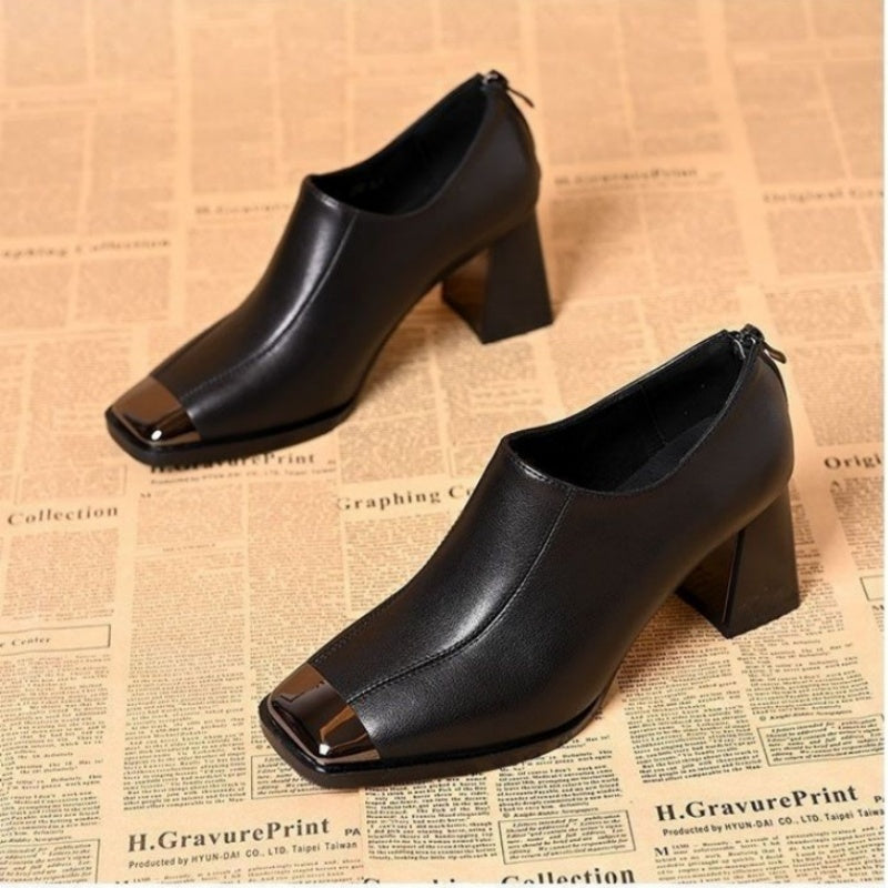 Valisse | Klassische Lederoptik-Stiefeletten mit Reißverschluss