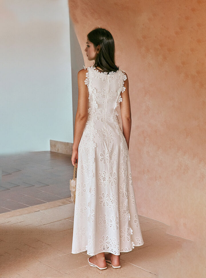 Devika | Midikleid mit Ösen