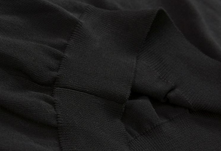 Abner | Minimalistischer Feinstrickpullover mit Halbrollkragen