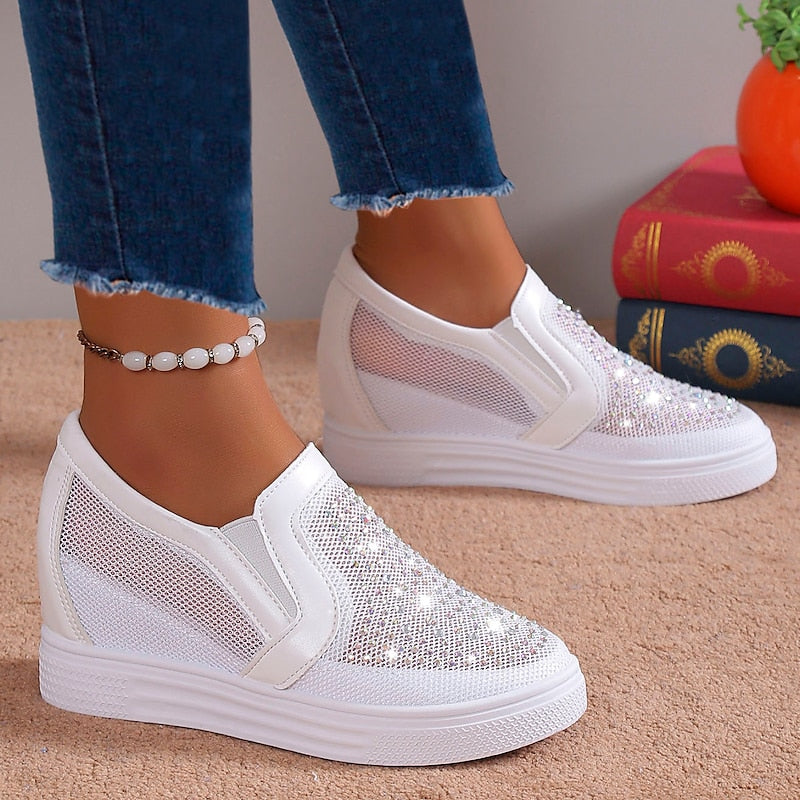 Cleofee | Glamouröse Sportschuhe mit Kristallbesatz