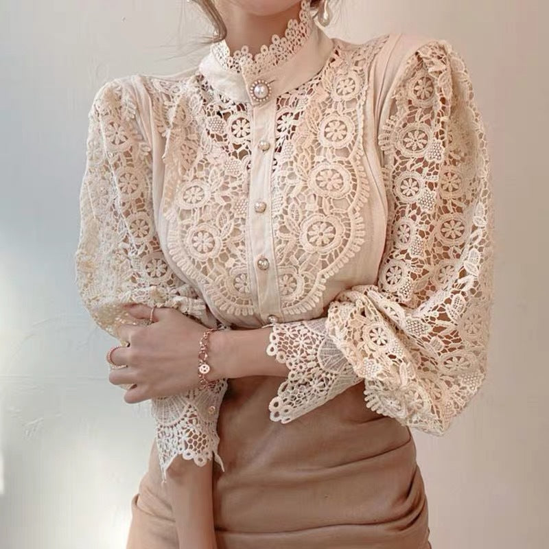 Cleah | Schickes langärmeliges Hemd im Retro-Stil mit Spitzen-Details