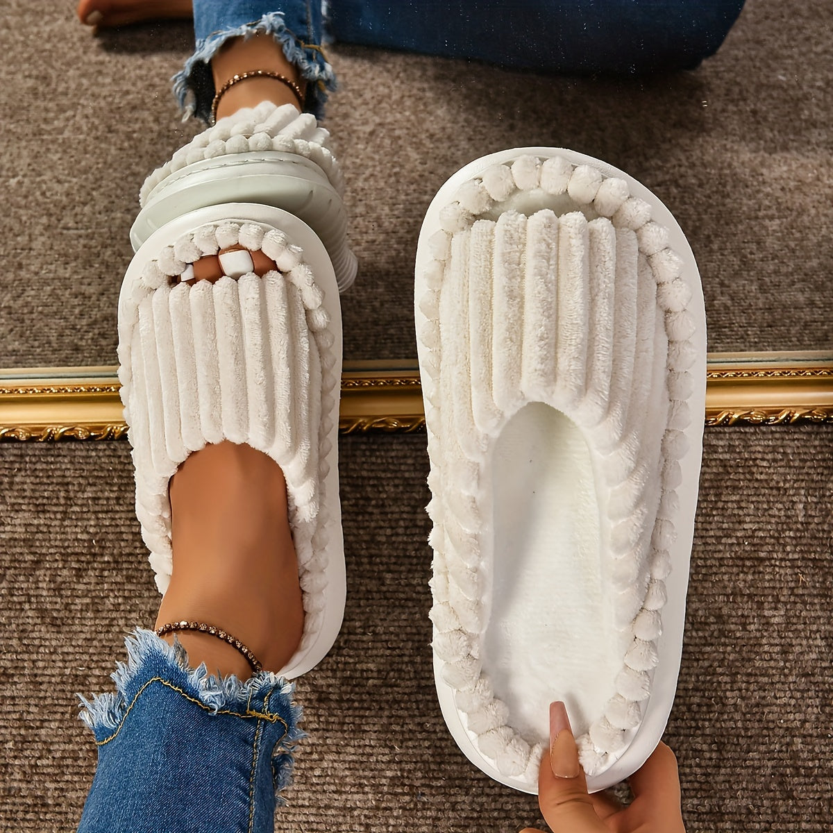 Shiera | Slip-Ons
