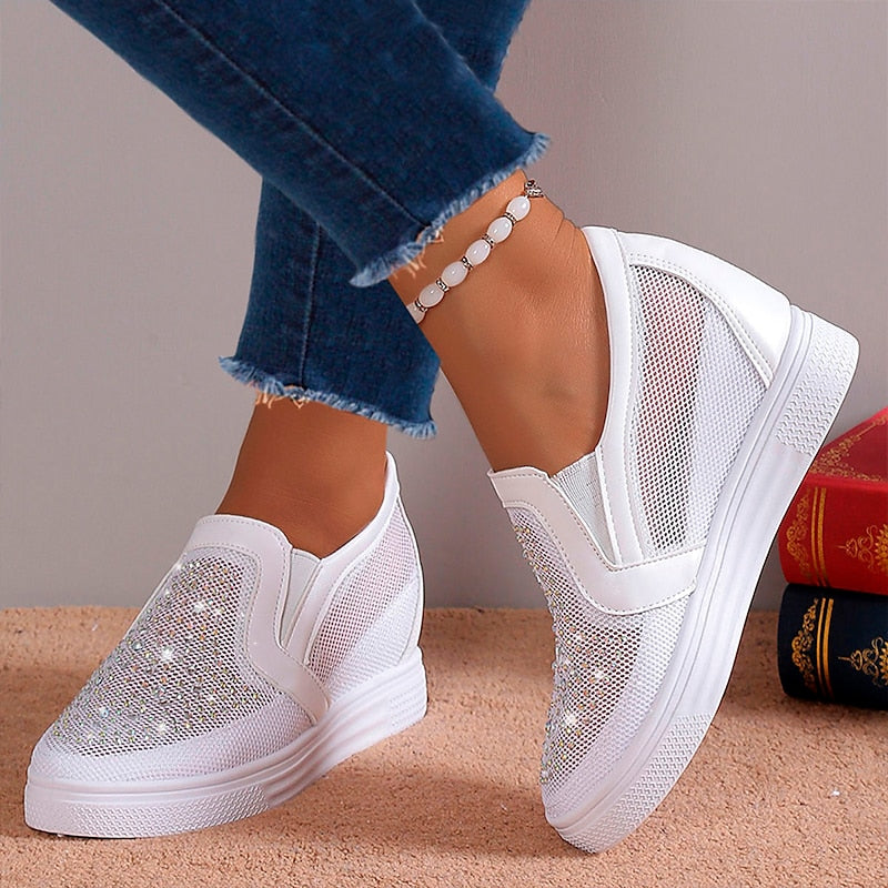 Cleofee | Glamouröse Sportschuhe mit Kristallbesatz