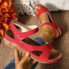 Qin | Sandalen mit kreuzförmigem Riemen
