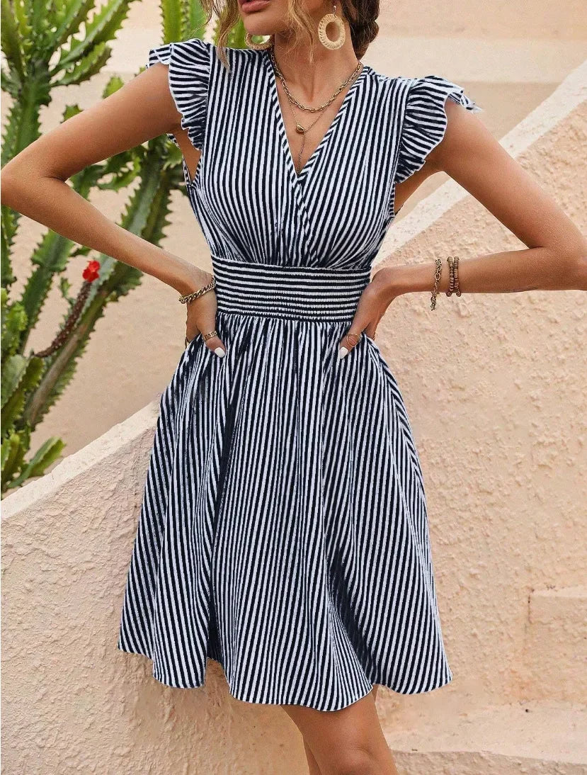Destiny | leichtes gestreiftes Sommerkleid für den perfekten Sommerlook
