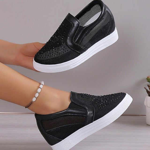 Cleofee | Glamouröse Sportschuhe mit Kristallbesatz