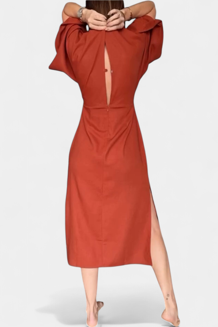 Ayla | lässiges Freizeitkleid, V-Ausschnitt und Knopfleiste.