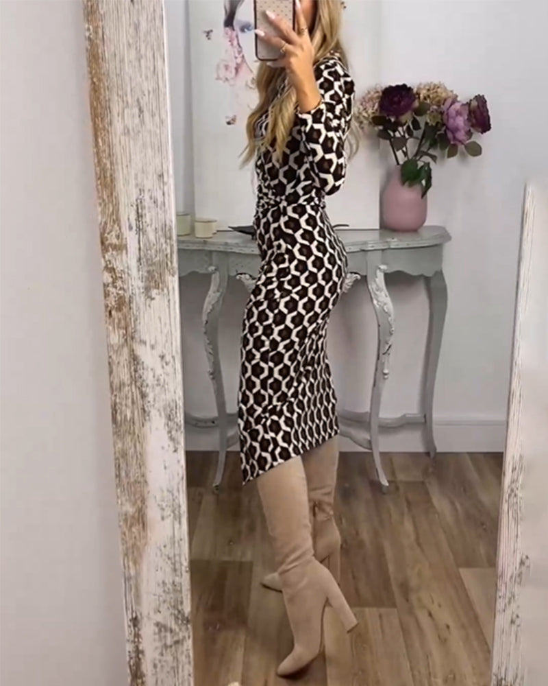 Kyllie | Glamour Fischschuppen-Schlitzkleid