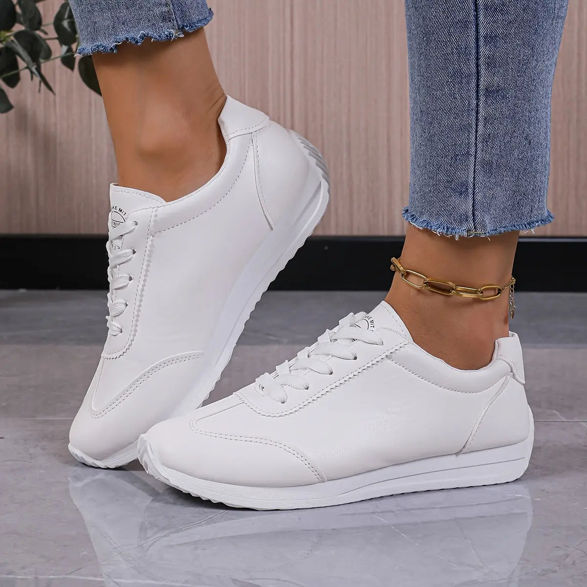 Abigail | Einfarbige Freizeit-Sportschuhe für Damen mit dicken Sohlen