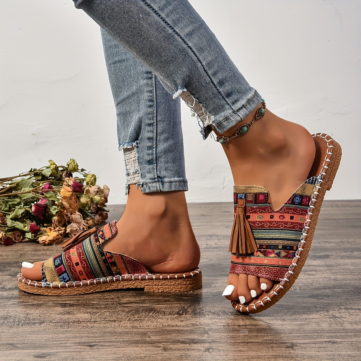 Priya | Fransenverzierte flache Sandalen im Ethno-Stil