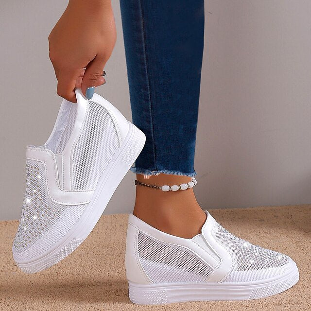 Cleofee | Glamouröse Sportschuhe mit Kristallbesatz