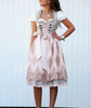 Oktoberfest-Dirndlkleid in klassischem Design