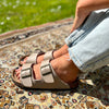 Polla | Wildleder Sandalen mit doppeltem Riemen