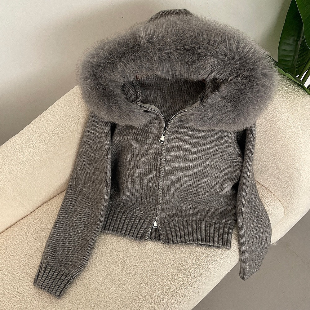 Silvia | Eleganter Cardigan mit Fellkragen