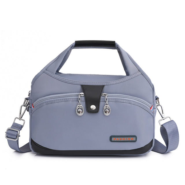 Zamira | Modische, stylische Handtasche mit Diebstahlschutz - Hellblau