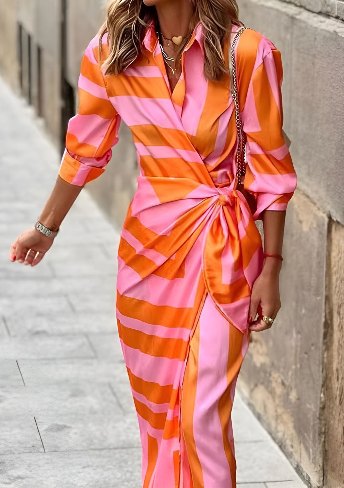 Tonya | Feminines Wickelkleid mit stilvollem Muster