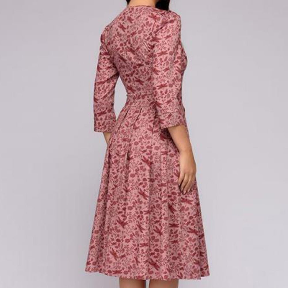 Eva | Modisches florales Kleid im Sommerlook