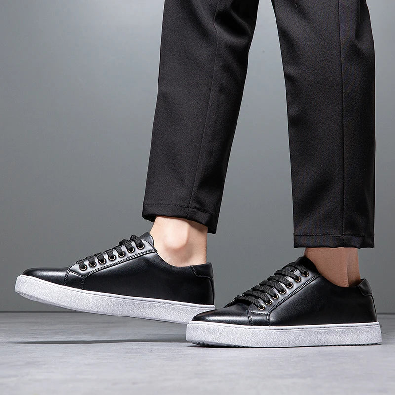 Blitz™ - Herren Sneaker aus Leder - Schwarz / 38