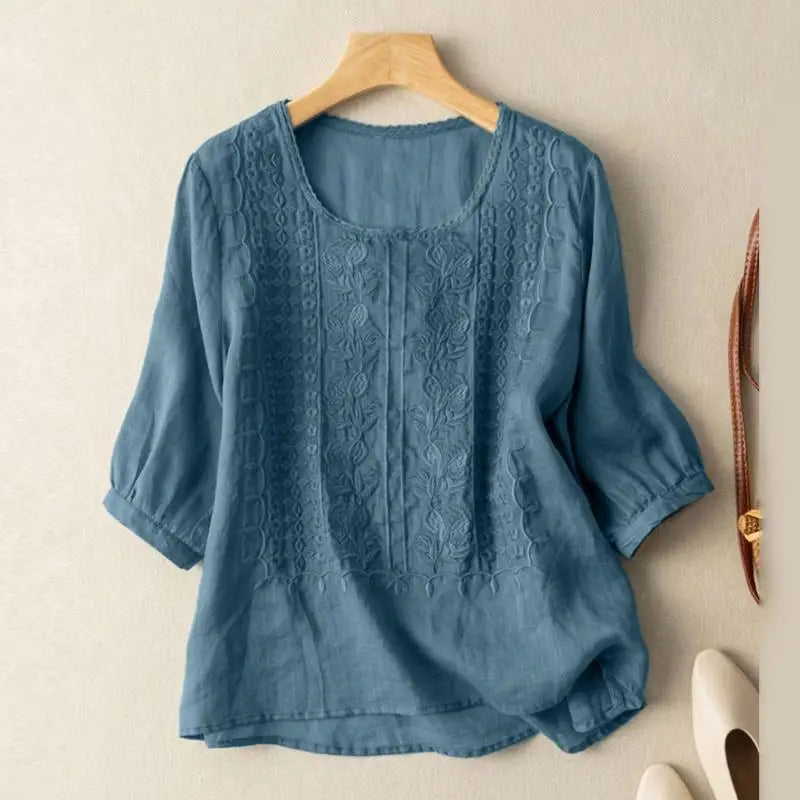 Constance | Stilvolle Bluse mit zarten Stickdetails