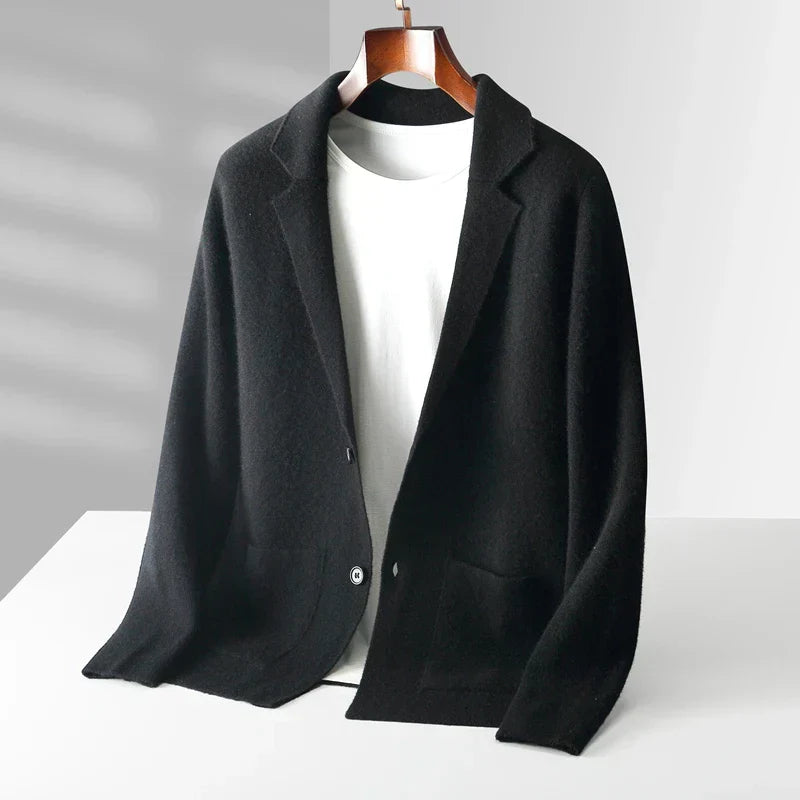 Kenneth | Strickjacke für Herren – warm & stilvoll