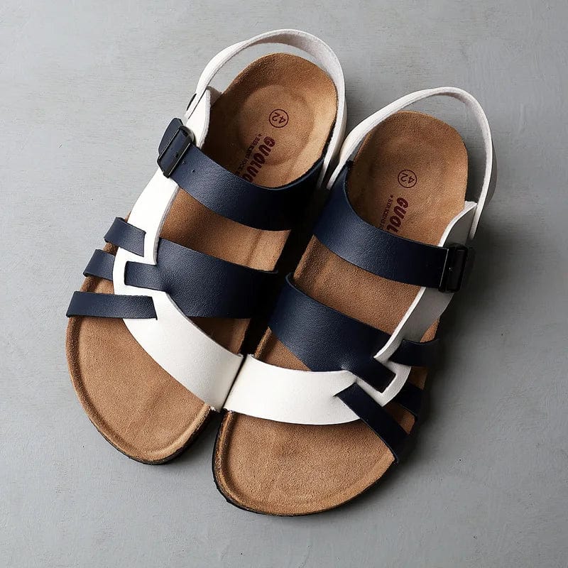 Judit | Mehrriemige Sandalen mit Schnalle
