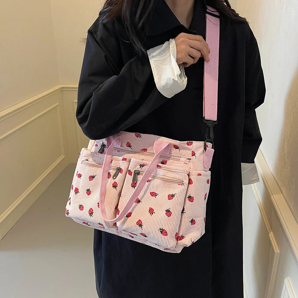 Lisabeth | Erdbeer-Cordtasche