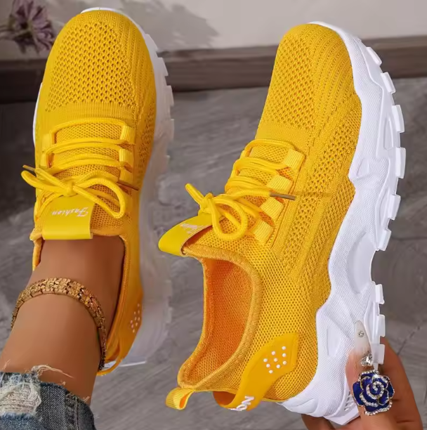 June | Bequeme Turnschuhe für Frauen