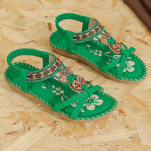 Kaiya | Bestickte flache Sandalen mit böhmischen Perlen