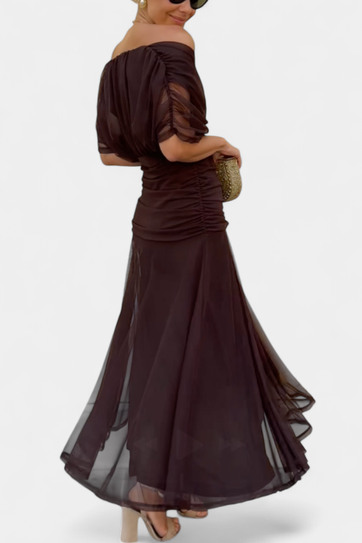 Evelyn | Elegantes Maxikleid mit floralen Details