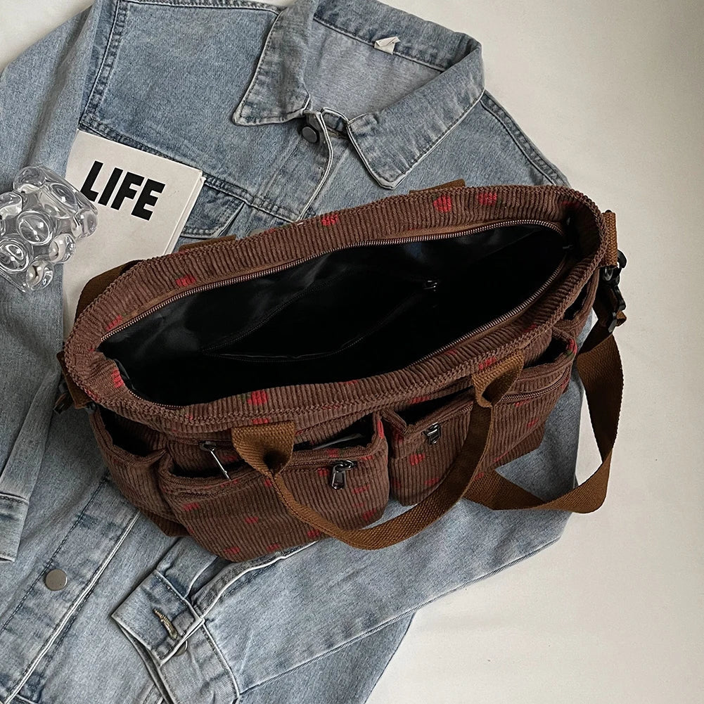Lisabeth | Erdbeer-Cordtasche