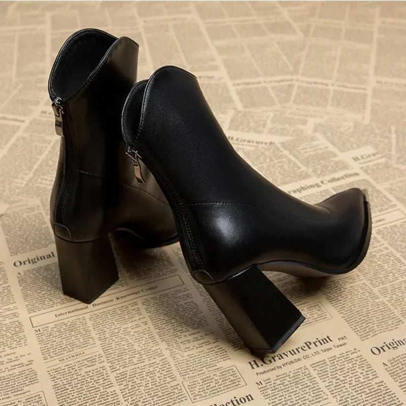 Elar | Elegante Damen-Stiefelette