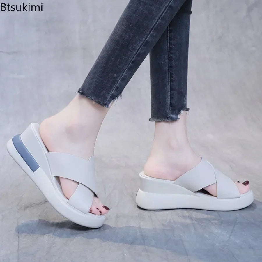Siera™ | Keilsandalen mit Schnallenriemen für Damen