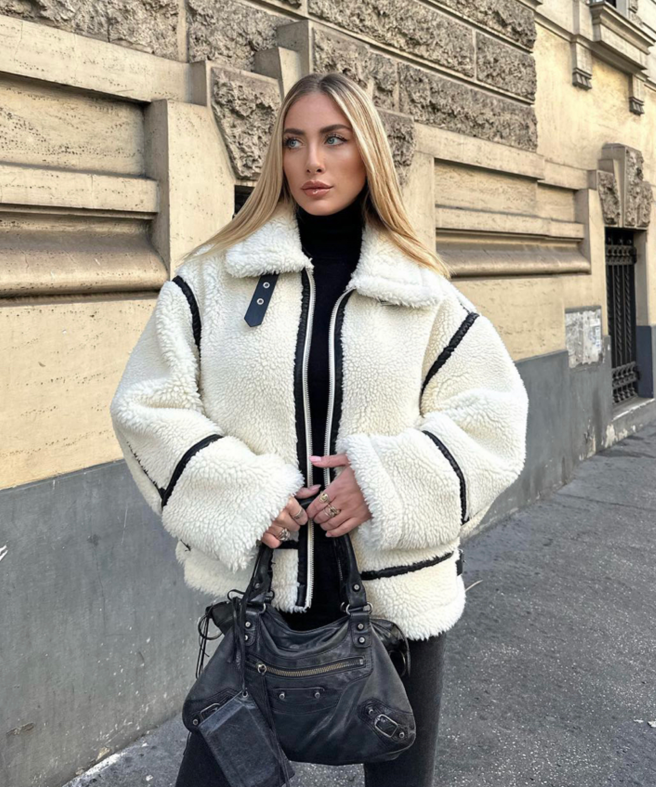 Saskia | Cremeweiße Teddyjacke